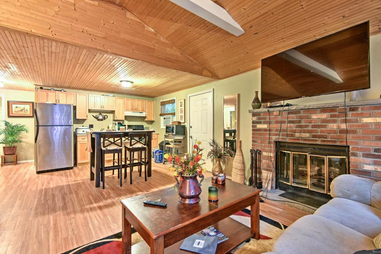 Cozy Arrowhead Lake Home With Sunroom And Pool Access! Pocono Lake Exterior foto